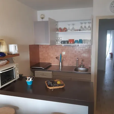 Vue Exceptionnelle Sur La Corniche