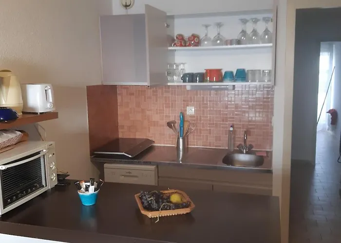 Vue Exceptionnelle Sur La Corniche