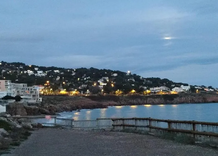 Vue Exceptionnelle Sur La Corniche * Σετ